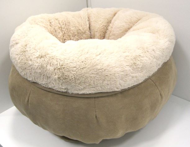 Round brown kennel