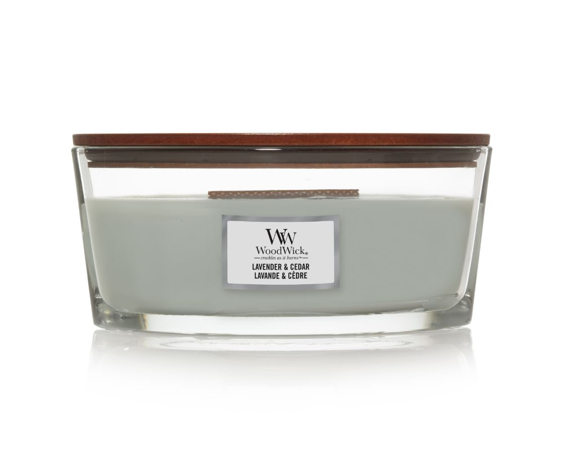 Woodwick candle lavender & cedar