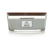 Woodwick candle lavender & cedar
