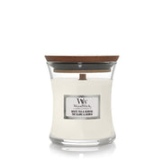 Woodwick white tea & jasmine candle