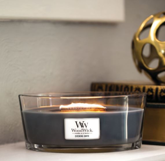 Woodwick candle evening onyx